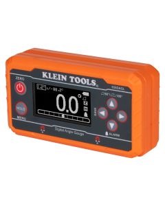 klein tools 935dagl digi level facing forward, sitting vertically, right side more forward than left