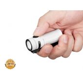 olight baton 3 - premium white - in hand